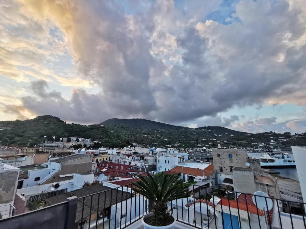 Lo Nardo Accommodation Lipari  Eksteriør billede