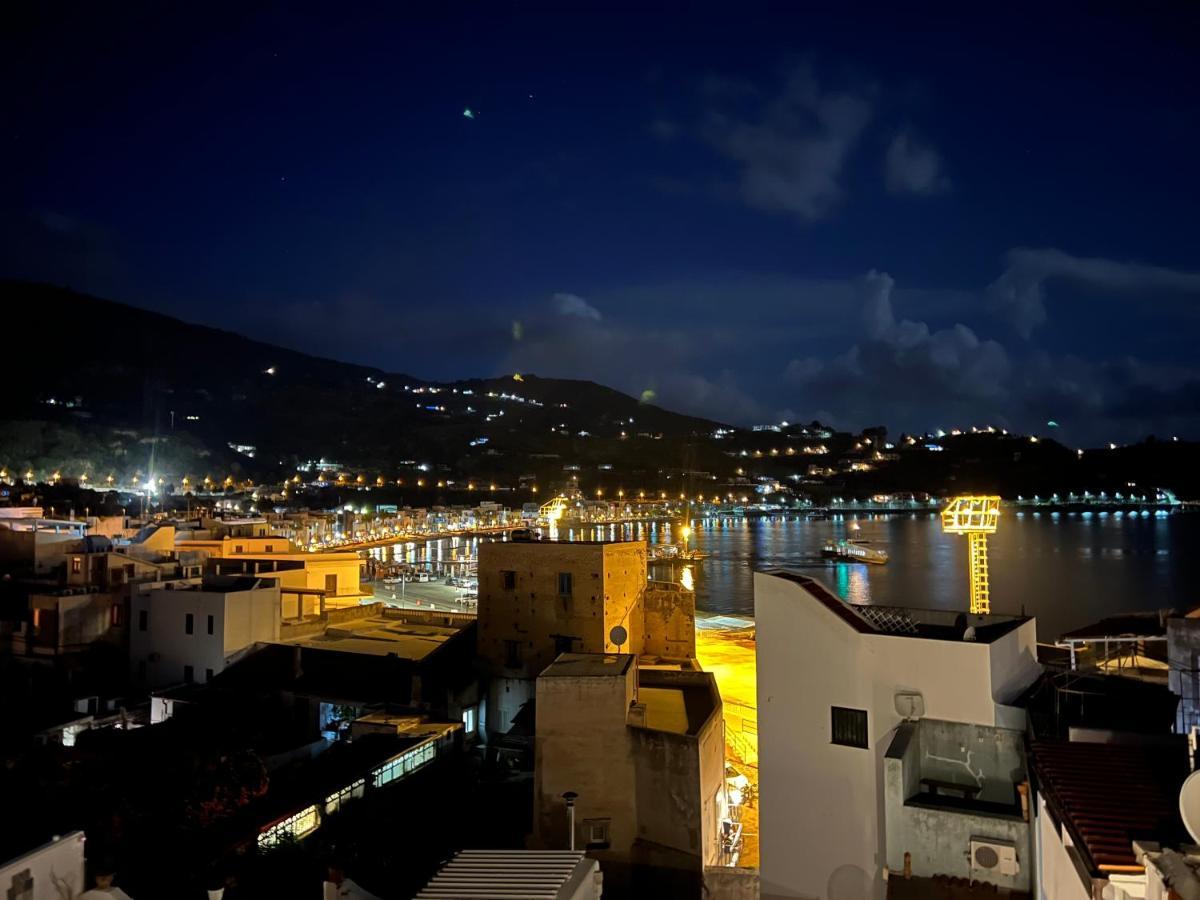 Lo Nardo Accommodation Lipari  Eksteriør billede