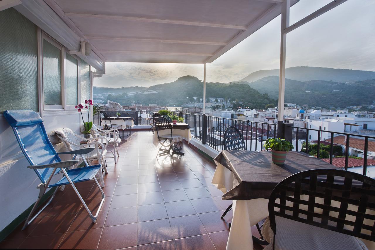 Lo Nardo Accommodation Lipari  Eksteriør billede