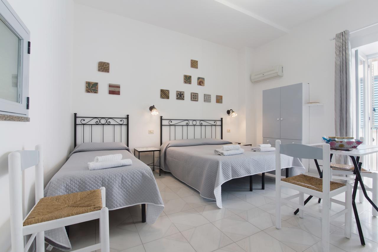 Lo Nardo Accommodation Lipari  Eksteriør billede